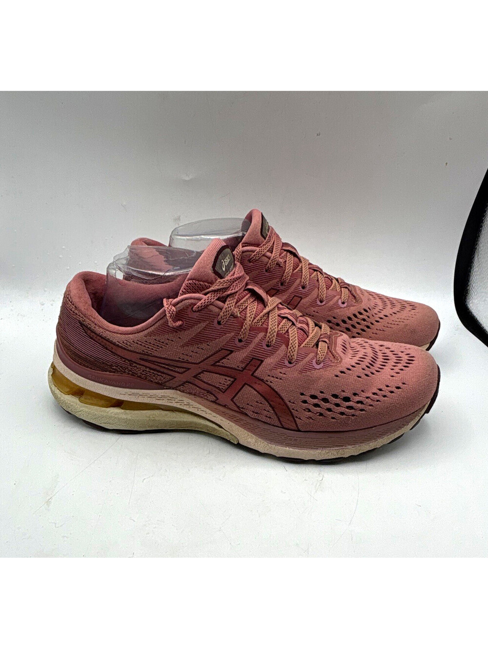 ASICS Gel-Kayano women’s 10 Pink Running & Jogging Shoes Lace Up Low 1012B047